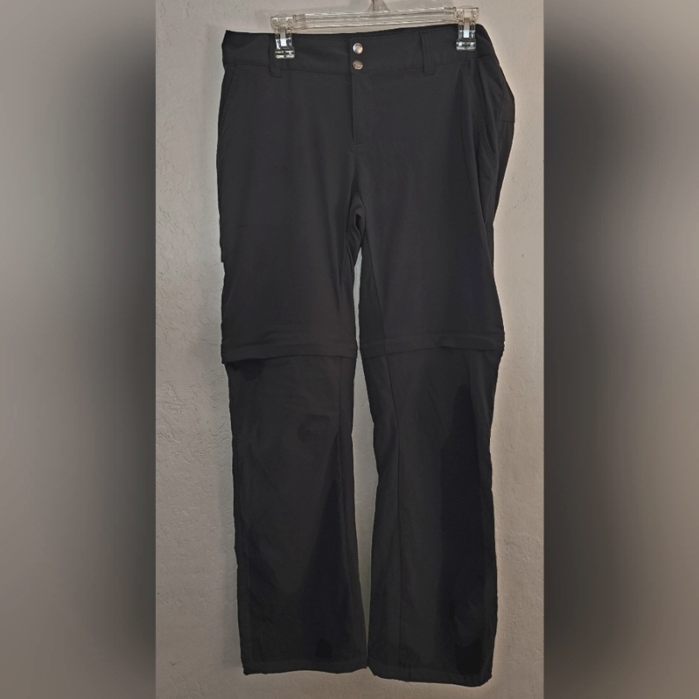 Women's Columbia Omni-Shield Advanced repellency pants/shorts Gray size 12